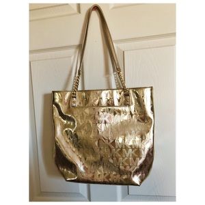 Michael Kors Jet Set Tote Purse